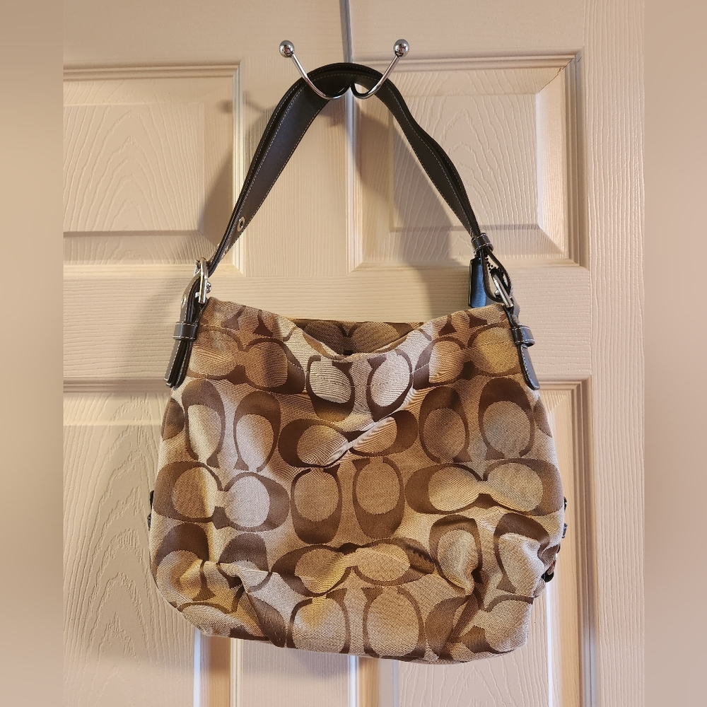 Coach hobo bag